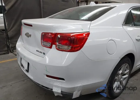 2013 Chevrolet Malibu Eco z USA, uszkodzony, nr VIN 1G11D5RR5DF121237